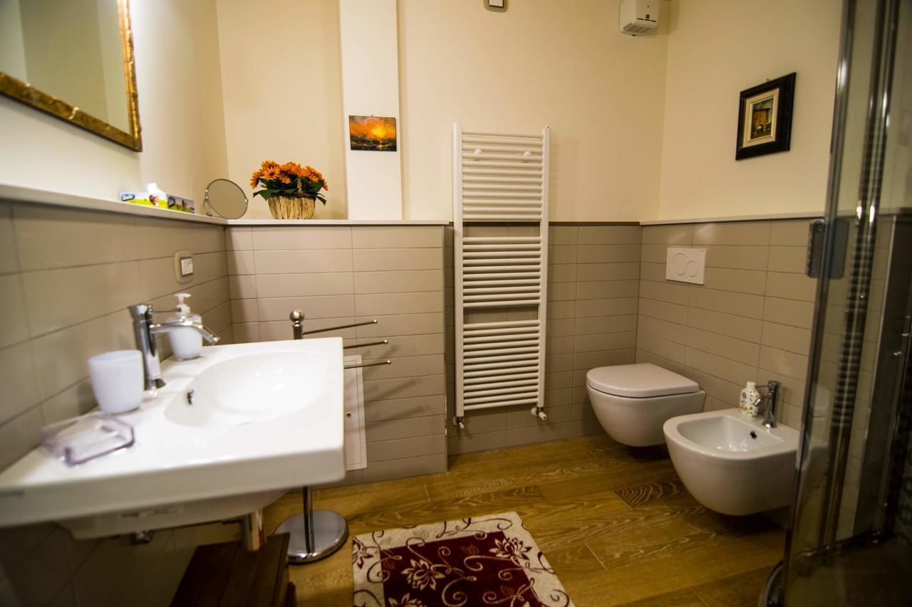 Il Piccolo Giglio Bed and Breakfast Porto SantʼElpidio Exteriör bild
